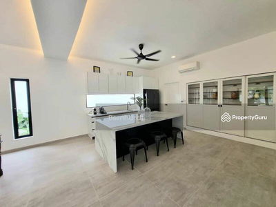 Newly Built Bungalow with Pool Section 11 Petaling Jaya, Malaysia Newly Built Bungalow with Pool Section 11 Petaling Jaya, Malaysia