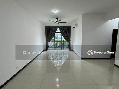 Molek Regency, Malaysia Molek Regency, Malaysia