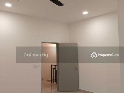 M Aruna, Malaysia M Aruna, Malaysia