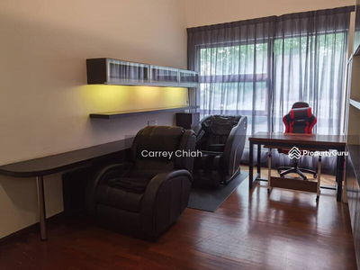 Lake Edge, Malaysia Lake Edge, Malaysia