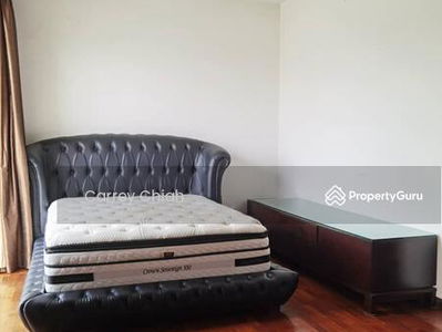 Lake Edge, Malaysia Lake Edge, Malaysia