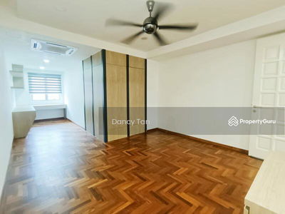 Taman Molek, Taman Redang Villa 2.5 Storey Cluster Corner, Malaysia Taman Molek, Taman Redang Villa 2.5 Storey Cluster Corner, Malaysia