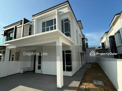 Taman Setia Tropika, Kempas, Malaysia Taman Setia Tropika, Kempas, Malaysia