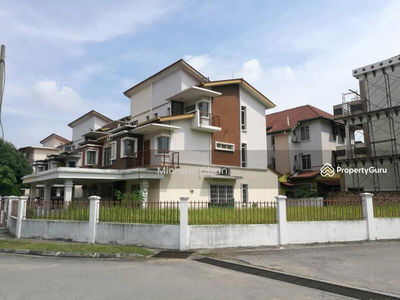 Taman kipark puchong semi D 3 storey corner house, Malaysia Taman kipark puchong semi D 3 storey corner house, Malaysia