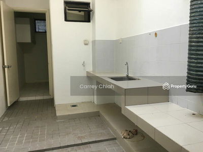 Lake Edge Puchong, Puchong, Selangor, Malaysia Lake Edge Puchong, Puchong, Selangor, Malaysia