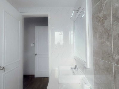 Sunrise City, Vietnam Sunrise City, Vietnam