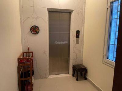 Gehäuse In Hanoi, Vietnam  Gehäuse In Hanoi, Vietnam