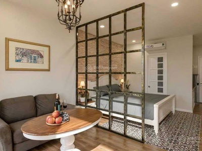 Gehäuse In Nha Be, Vietnam Gehäuse In Nha Be, Vietnam