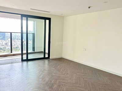 Sunshine Diamond River, Vietnam Sunshine Diamond River, Vietnam