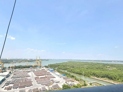 Sunshine Diamond River, Vietnam Sunshine Diamond River, Vietnam