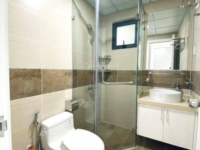 The Monarchy, Vietnam  The Monarchy, Vietnam