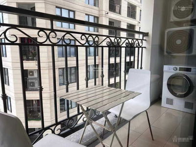 D’. Le Roi Soleil, Vietnam D’. Le Roi Soleil, Vietnam