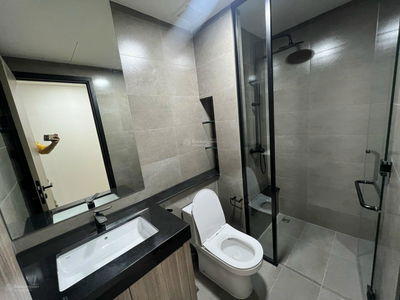 De La Sol, Vietnam  De La Sol, Vietnam