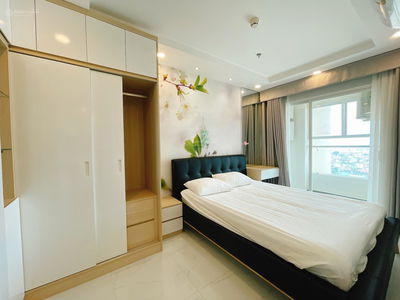 Terra Royal, Vietnam Terra Royal, Vietnam