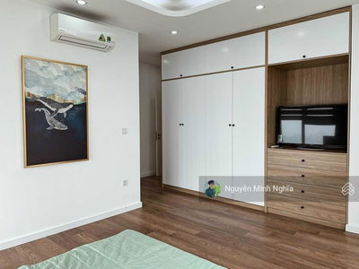 D’. Le Roi Soleil, Vietnam D’. Le Roi Soleil, Vietnam