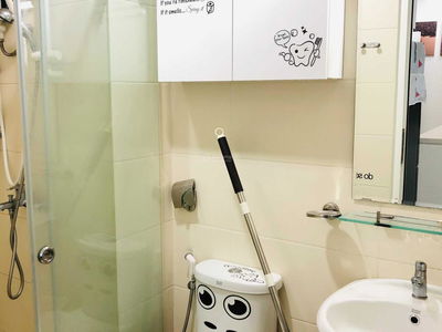 Moonlight Boulevard, Vietnam Moonlight Boulevard, Vietnam