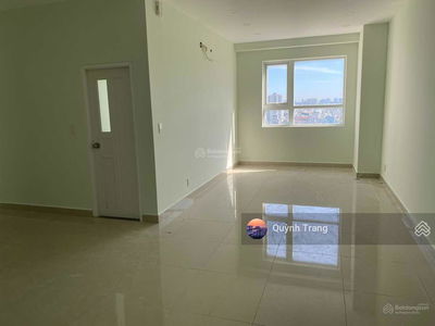 Topaz Elite, Vietnam Topaz Elite, Vietnam