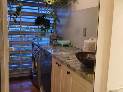 Sarimi Sala, Vietnam Sarimi Sala, Vietnam