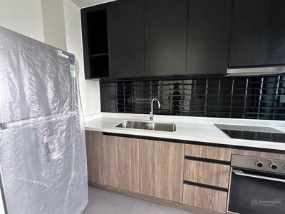 De La Sol, Vietnam  De La Sol, Vietnam