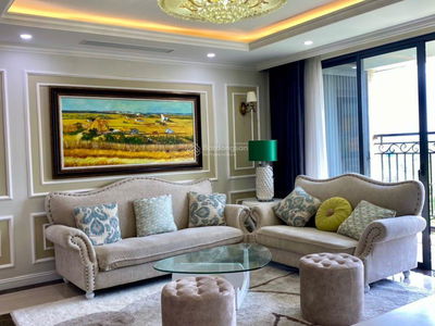 D’. Le Roi Soleil, Vietnam D’. Le Roi Soleil, Vietnam