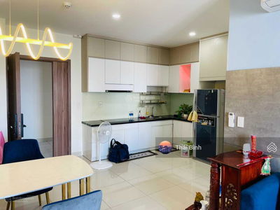 Topaz Elite, Vietnam Topaz Elite, Vietnam