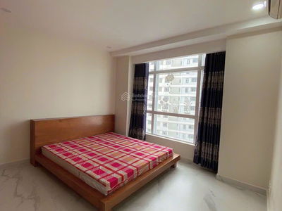 Him Lam Riverside, Vietnam Him Lam Riverside, Vietnam