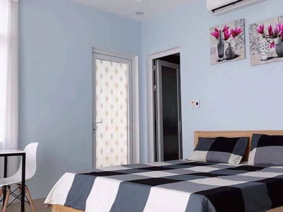 Tran Nhan Tong Street, Vietnam Tran Nhan Tong Street, Vietnam