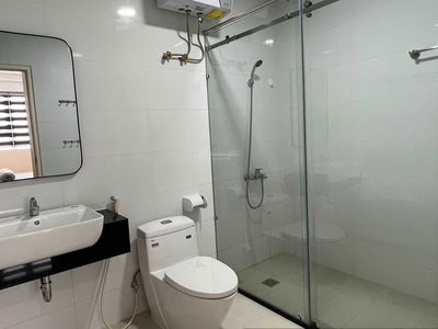 Topaz Elite, Vietnam Topaz Elite, Vietnam