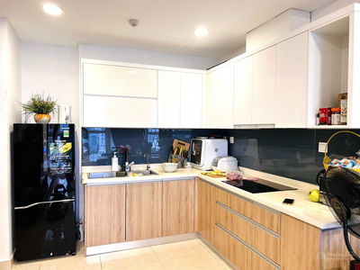 The Golden Star, Vietnam The Golden Star, Vietnam