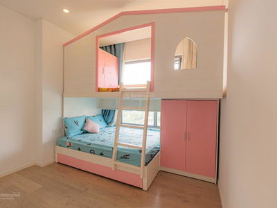 Diamond Island, Vietnam Diamond Island, Vietnam