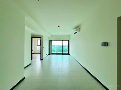 De La Sol, Vietnam De La Sol, Vietnam