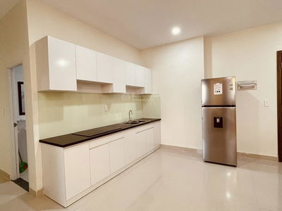 Topaz Elite, Vietnam Topaz Elite, Vietnam