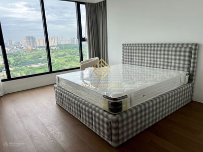 The River Thu Thiem, Vietnam The River Thu Thiem, Vietnam