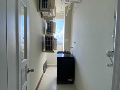 Topaz Elite, Vietnam Topaz Elite, Vietnam