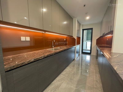 Sunshine Diamond River, Vietnam Sunshine Diamond River, Vietnam