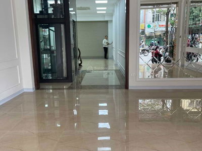 Жилье в Hanoi, Vietnam Жилье в Hanoi, Vietnam