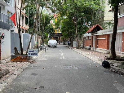 Gehäuse In Ha GJong, Vietnam Gehäuse In Ha GJong, Vietnam