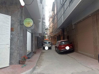 Gehäuse In Hanoi, Vietnam Gehäuse In Hanoi, Vietnam