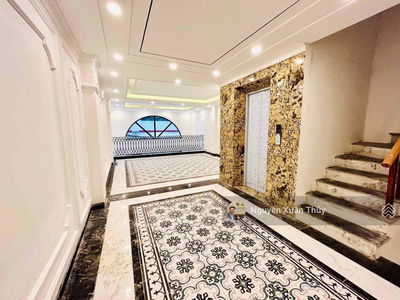 Gehäuse In Hanoi, Vietnam Gehäuse In Hanoi, Vietnam