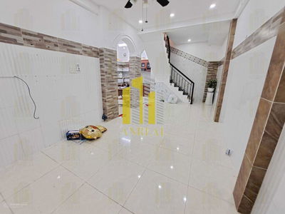 Gehäuse In Nha Be, Vietnam Gehäuse In Nha Be, Vietnam