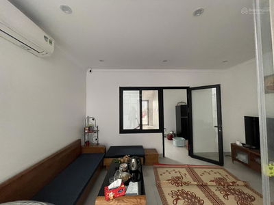 Gehäuse In Hanoi, Vietnam Gehäuse In Hanoi, Vietnam