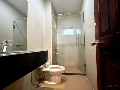 Gehäuse In Nha Be, Vietnam Gehäuse In Nha Be, Vietnam