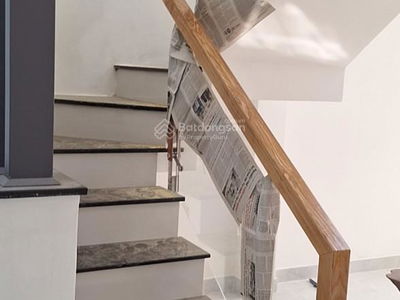 Gehäuse In Nha Be, Vietnam  Gehäuse In Nha Be, Vietnam