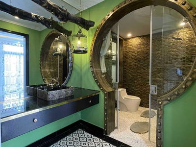 Gehäuse In Haiphong, Vietnam Gehäuse In Haiphong, Vietnam