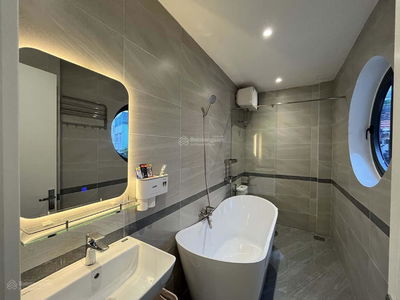 Pho Quang Street, Vietnam Pho Quang Street, Vietnam