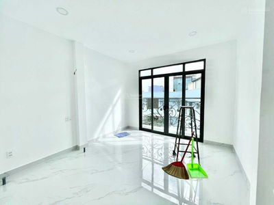 Housing in Ho Chi Minh City, Vietnam Housing in Ho Chi Minh City, Vietnam