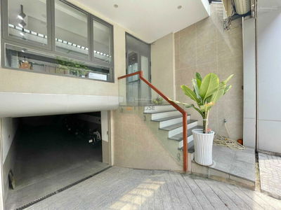 Housing in Ho Chi Minh City, Vietnam Housing in Ho Chi Minh City, Vietnam