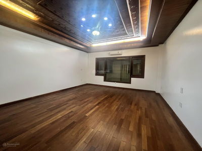 Gehäuse In Hanoi, Vietnam Gehäuse In Hanoi, Vietnam