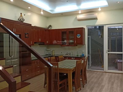 Housing in Hanoi, Vietnam Housing in Hanoi, Vietnam