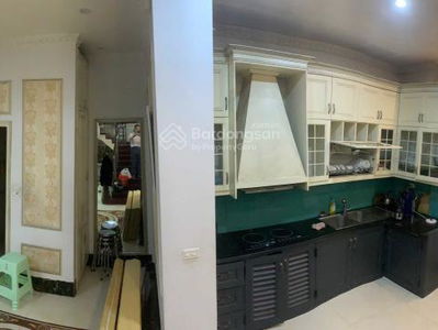 Gehäuse In Ha GJong, Vietnam Gehäuse In Ha GJong, Vietnam